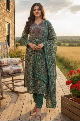 Salwar Kameez de l'Aïd en soie verte brodée SK155961