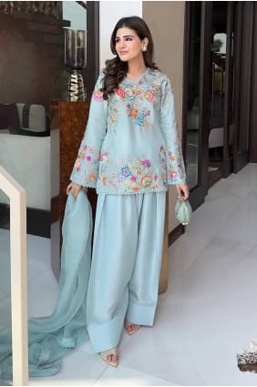 Ensemble palazzo en crêpe bleu ciel avec dentelle PZ4489