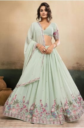 Lehenga Choli brodé en georgette bleu ciel LC8990
