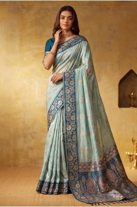 Sari en soie tissée Zari bleu ciel avec chemisier assorti SR30329