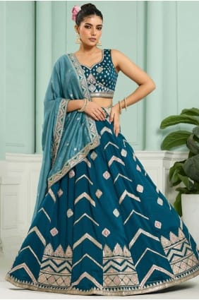 Lehenga Choli brodé turquoise en soie LC8812