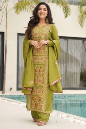 Salwar Kameez en mousseline de soie Chinon vert perroquet SK156030