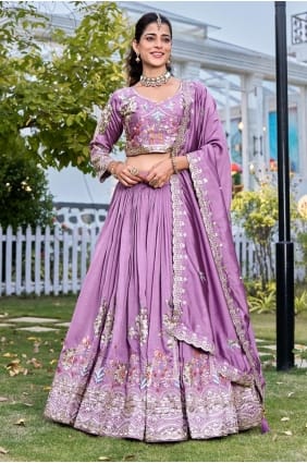 Lehenga Choli lavande en soie avec fil LC8954