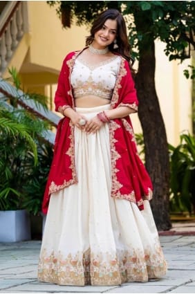 Lehenga Choli en soie blanc cassé avec broderie LC8834