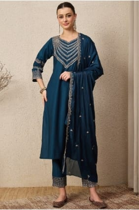 Ensemble salwar kameez en soie turquoise avec fil, idéal pour l'Aïd. SK155958