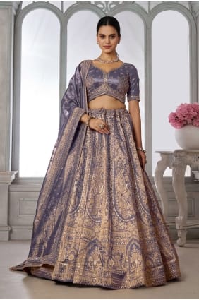 Mouchoirs en papier violet Lehenga Choli avec Dupatta LC9114