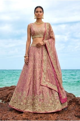 Lehenga Choli en tissu or rose avec broderies LC9161