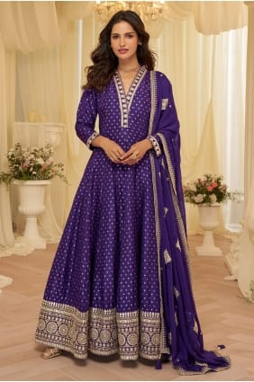 Robe Anarkali en velours violet avec broderies AS4339
