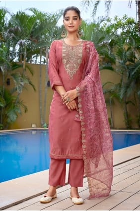 Salwar Kameez rose mauve brodé en viscose avec dupatta SK15784