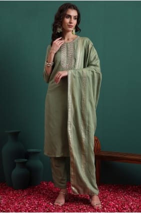 Salwar Kameez en viscose brodée verte SK15735