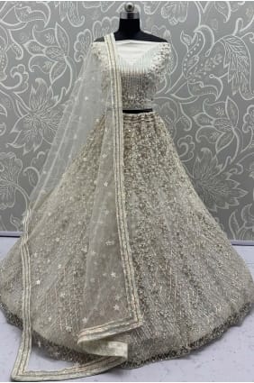 Lehenga Choli en résille blanche à sequins avec dupatta LC8698
