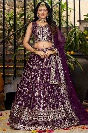 Lehenga Choli Bordeaux en Soie avec Dupatta Assorti LC8534