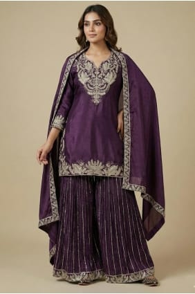 Ensemble Patiala en soie bordeaux à sequins avec dupatta PZ4263