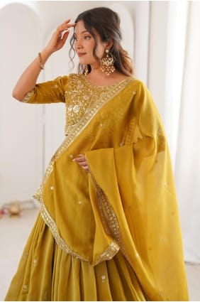 Lehenga Choli à sequins jaune scintillant LC8988