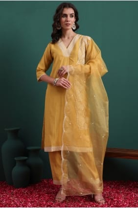 Costume droit en soie brodée jaune SK15731