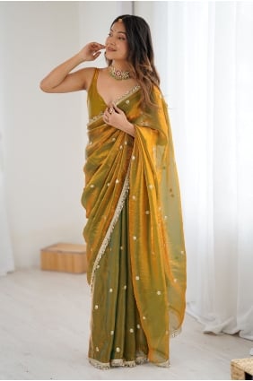 Sari en satin brodé de fils d'or, de sequins et de zari doré SR30340